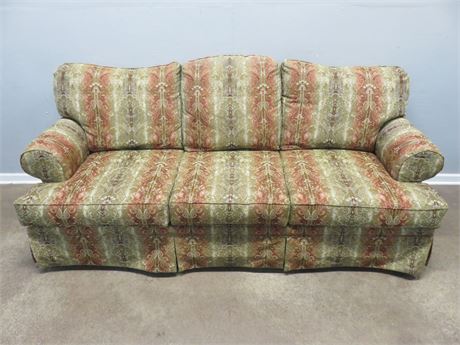 BROYHILL Skirted Sofa