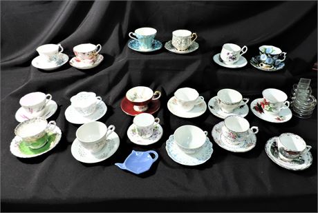 Vintage Teacups / Limoges / Royal Albert / Old Royal / Aynsley