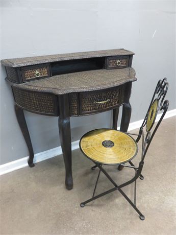 Decorative Wicker Top Desk & Chair
