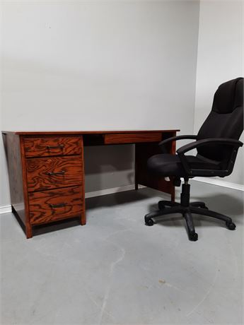 Student Desk & Chair