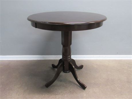NEW - Round Pedestal Table