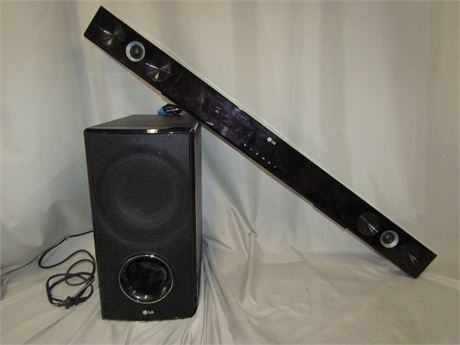 LG Sound Bar with Subwoofer, 2012 Edition