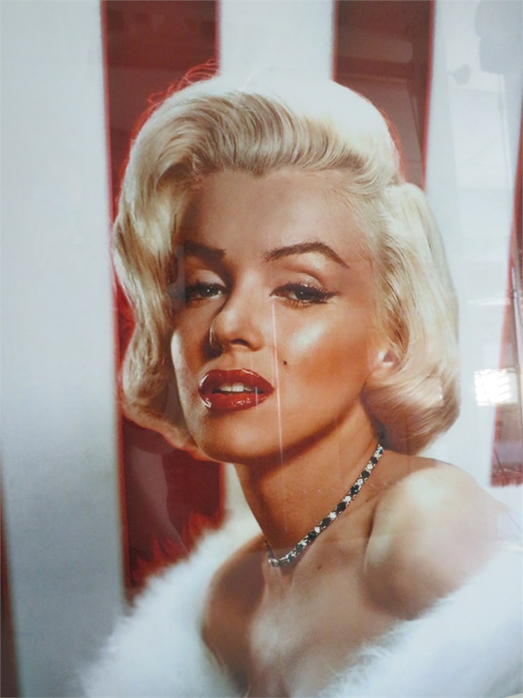 Transitional Design Online Auctions - Framed Marilyn Monroe Portrait Print