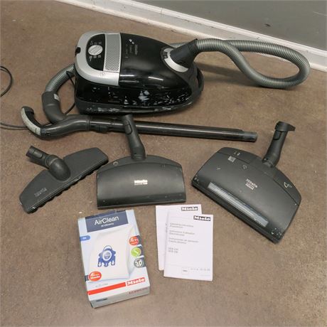 Canister Vacuum by Miele Model EB01