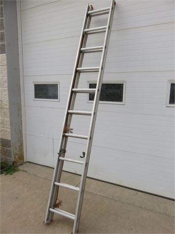 WERNER 20 ft. Aluminum Extension Ladder