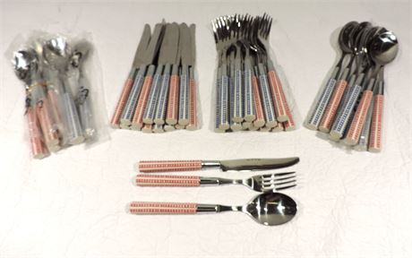 RED / WHITE / BLUE / Stainless Flatware