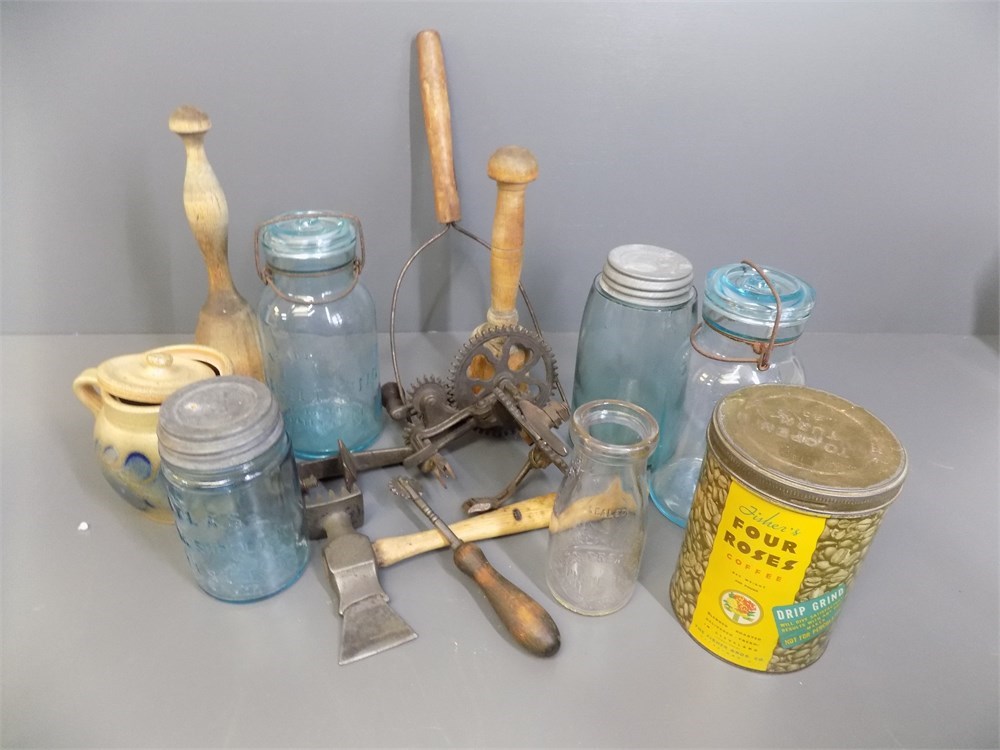 Transitional Design Online Auctions - Antique Kitchen Supplies Collectibles