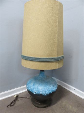 Mid-Century Bulbous Table Lamp