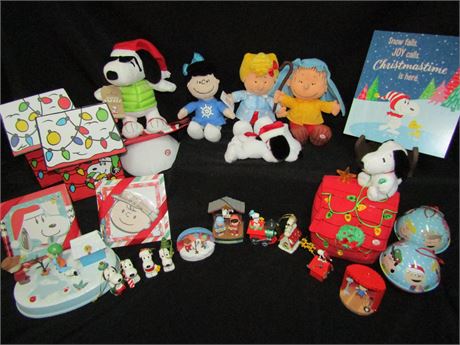 "Peanuts" Holiday Collection
