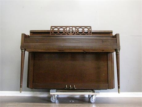 Mid Century, Upright, Everett Piano