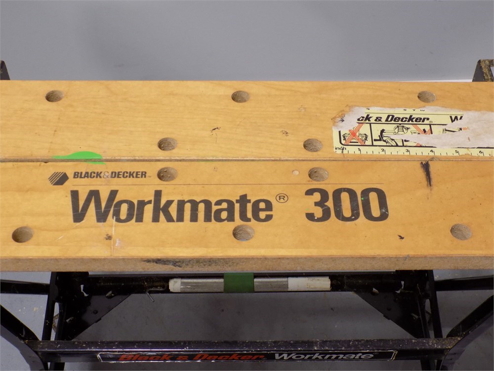 Transitional Design Online Auctions - BLACK & DECKER Workmate 200