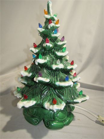Vintage Mold 16" Ceramic Green Christmas Tree with Bird Peg Lights