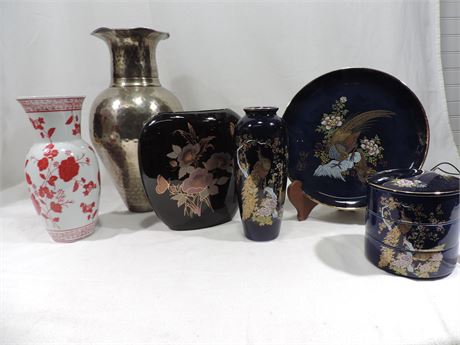 Casa Cristina Silver Vase / Pottery from China