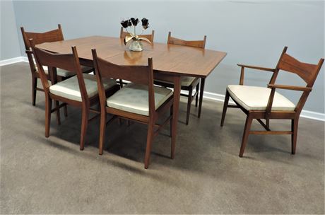 Mid Century Modern Lane Tuxedo Bow Tie Walnut Table and Six Chairs