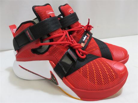 NIKE Lebron Soldier IX Men's Basketball Shoes - SIZE 7
