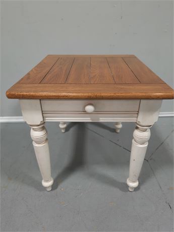Ocassional Table