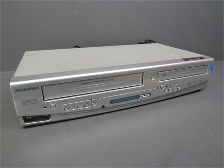 SYLVANIA VCR Recorder/DVD Player Combo