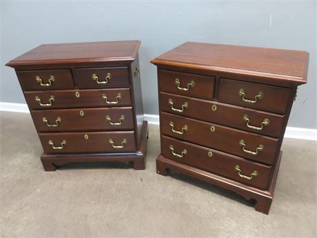 LINK-TAYLOR Heirloom Solid Mahogany Nightstand Chests
