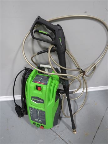 GREENWORKS 1500 psi Electric Pressure Washer