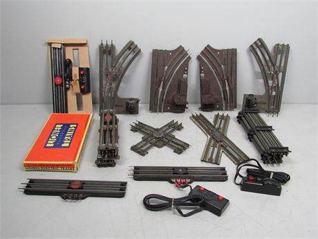 Transitional Design Online Auctions - O-Gauge 3-Rail Train Track ...