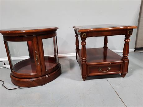 Pair of SIde Tables