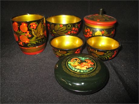 6 Piece Resin / Wood Marked Made in USSR Tea cups, Bowls