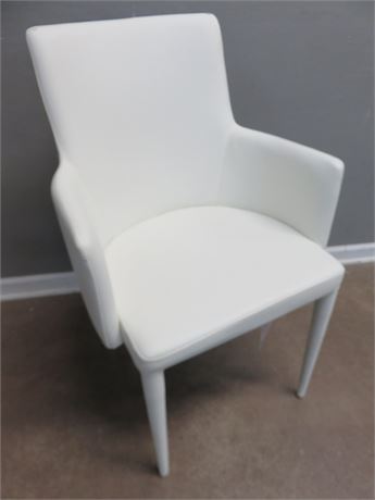 SAFAVIEH Leather Chair