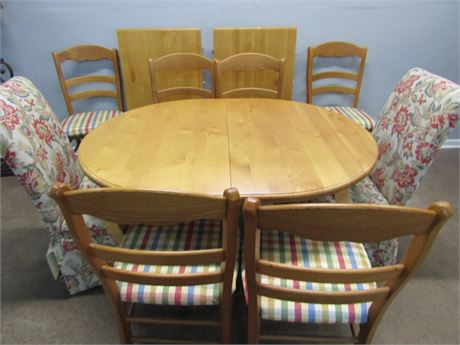Walter of Wabash Dining Room Table, 6 Wooden Arhaus Chairs, 2 x Chairs, 2 Leafs