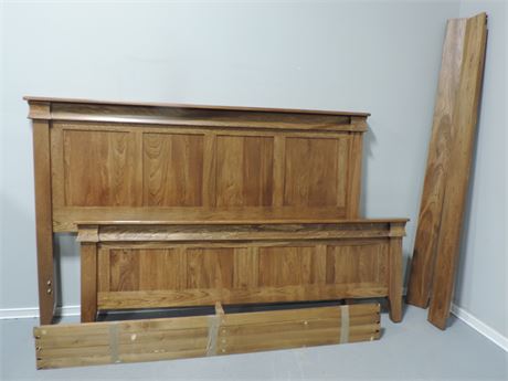 AMISH SCHLABACH King Size Headboard / Foot Board / Side Rails / Center Support