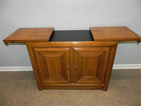 Transitional Design Online Auctions - Traditional Buffet / Sideboard