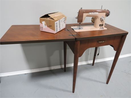 Vintage Kenmore Sewing Machine w/Accessories