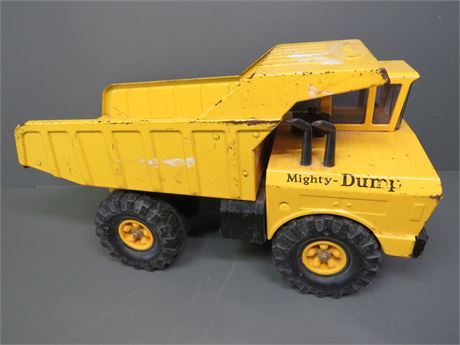 Mighty-Dump Tonka Metal Dump Truck