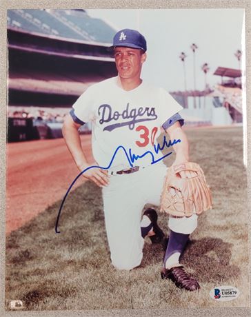 MAURY WILLS SIGNED 8x10 PHOTO LOS ANGELES DODGERS LEGEND