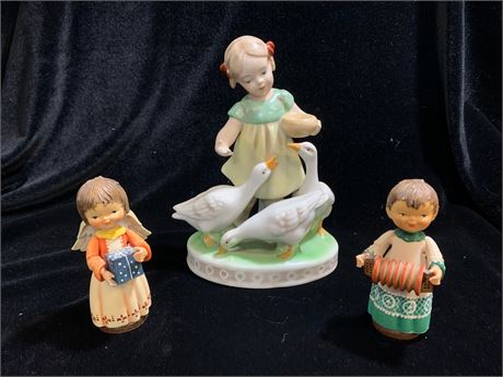 Anri Artist, Hand Painted Figurines of Angle and Musician & Gerold Porzallan Lot