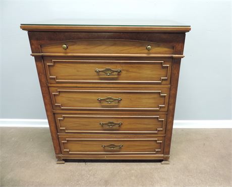 ROBINSON Chest of Drawers