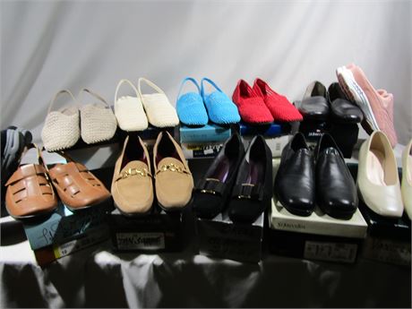 Large Collection of Women's Shoes, New Condition