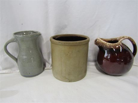Ceramic Pottery Pitchers and Pots