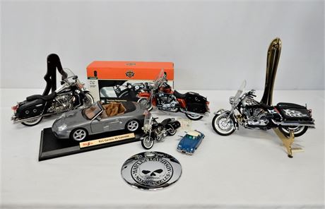 Harley Davidson Road King Motorcycle / 911 Carrera Car /  Model Lot
