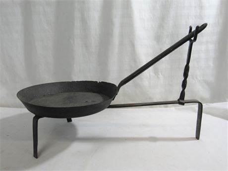 Antique/Vintage Wrought Iron Fireplace/Hearth Trivet with Skillet