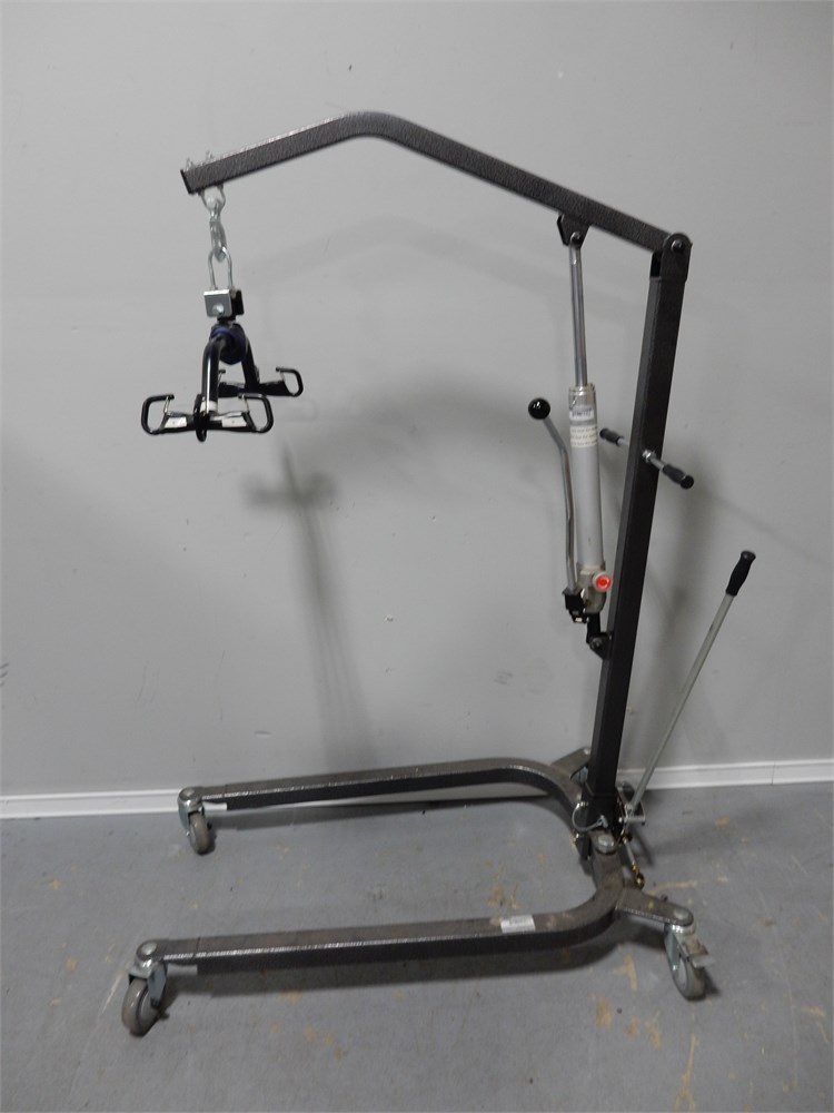 Transitional Design Online Auctions - Manual Hydraulic Patient Lift ...