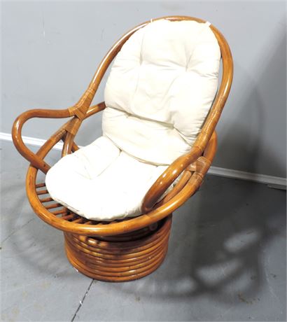 Mid-Century Bamboo Swivel/Tilt Lounge Chair