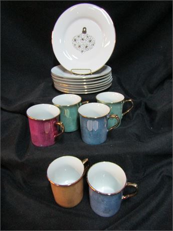 Holiday Plate and Cup Collection