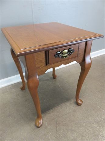 Queen Anne Cherry End Table