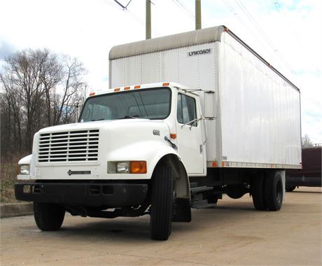 1999 International 24’ Box Truck 7.3 Liter Turbo with only 81,279 Miles!