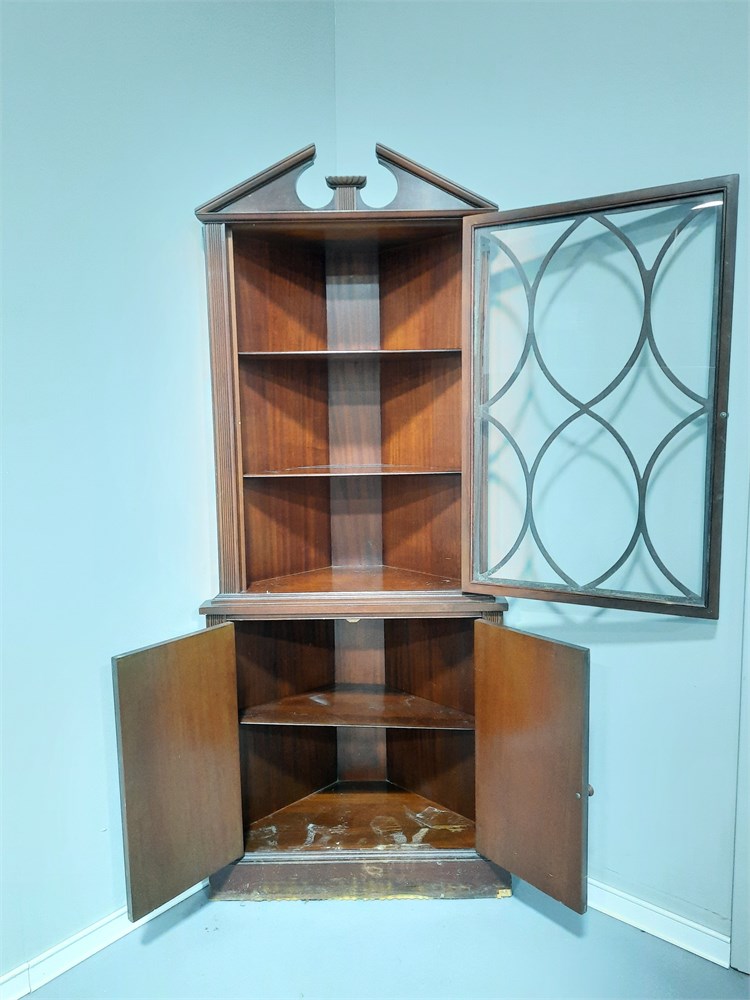 Transitional Design Online Auctions - Corner Cabinet