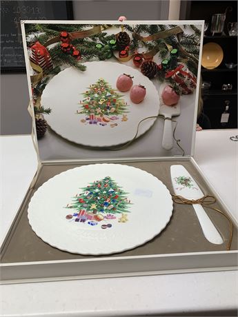Mikasa Christmas Plate and Cake Server