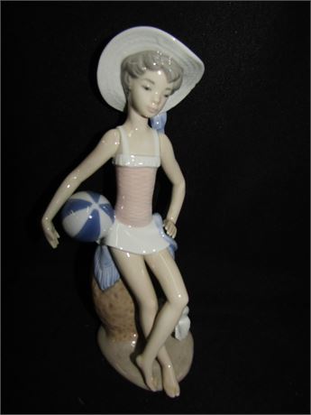 Lladro Figurine 5219 "Summer"