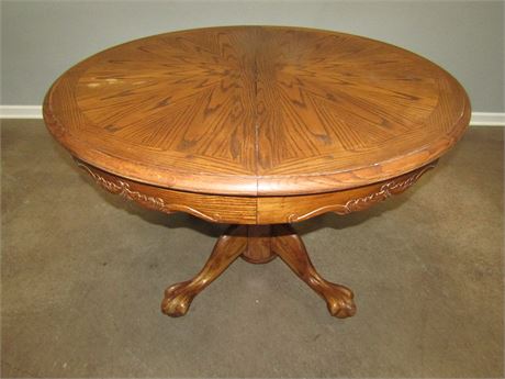 Amish Oak Round Table