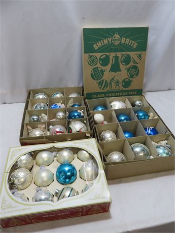 Vintage Shiny Brite Glass Christmas Ornaments