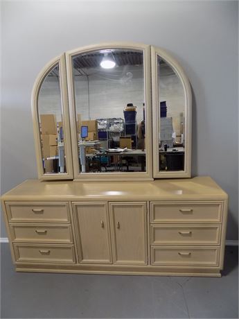 Thomasville Triple Dresser & Mirror